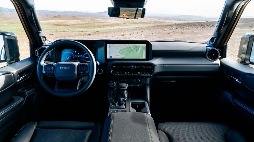 Σε νέα εξοπλιστική έκδοση Adventure το Toyota Land Cruiser